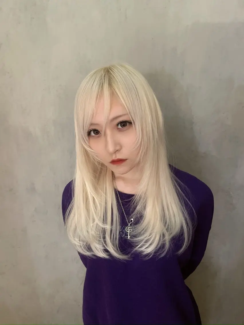 セミロング レイヤーカット カット ヘアカラー 篠原 一成のヘアスタイル