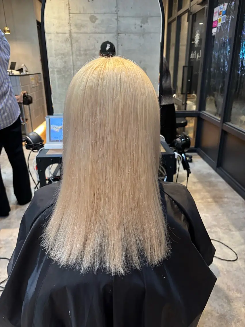 カラー 吉田 光希のヘアスタイル