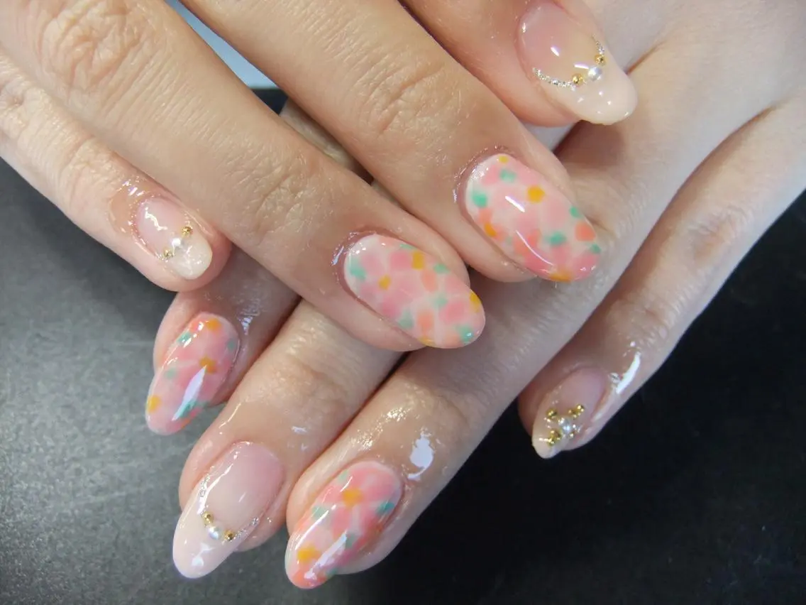 ネイル K- nailのネイルデザイン