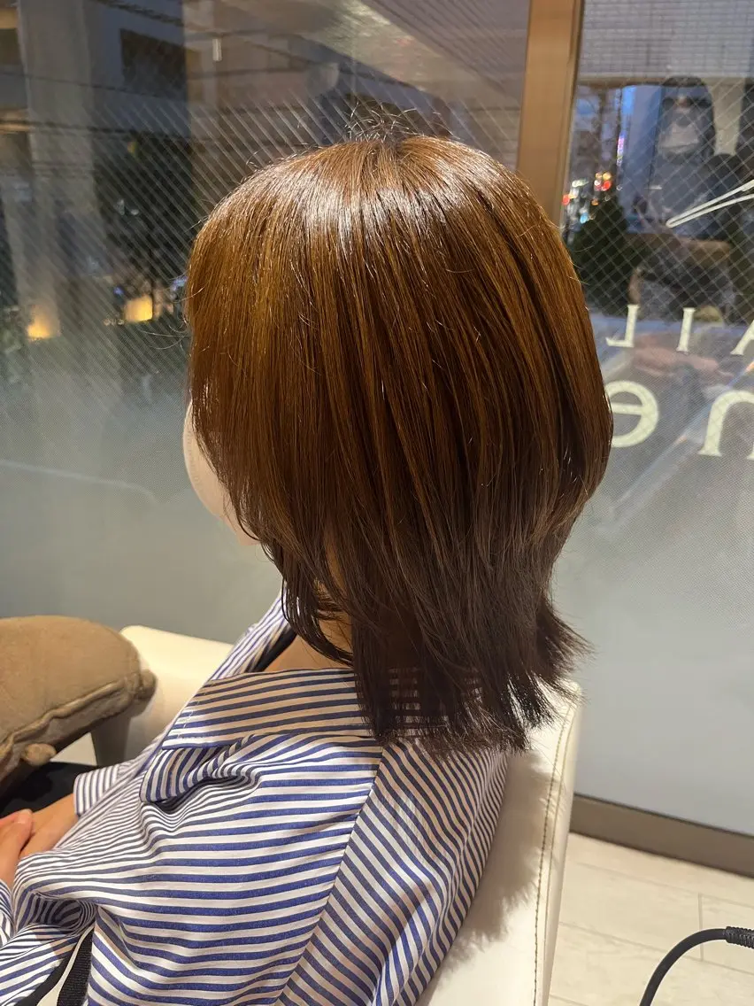 ミディアム くびれヘア 須藤 百合香のヘアスタイル