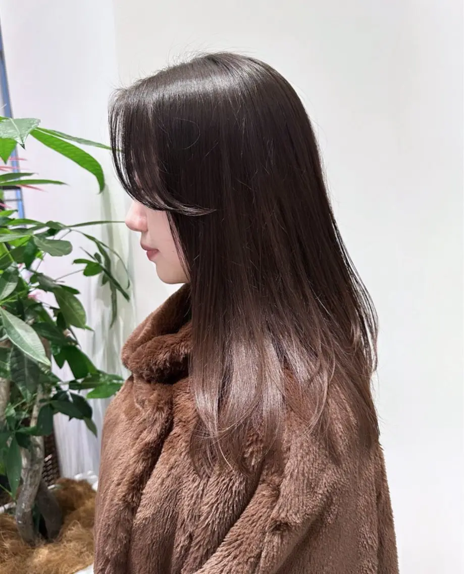 ロング カラー レイヤーカット K-two谷町❄️ hinaのヘアスタイル