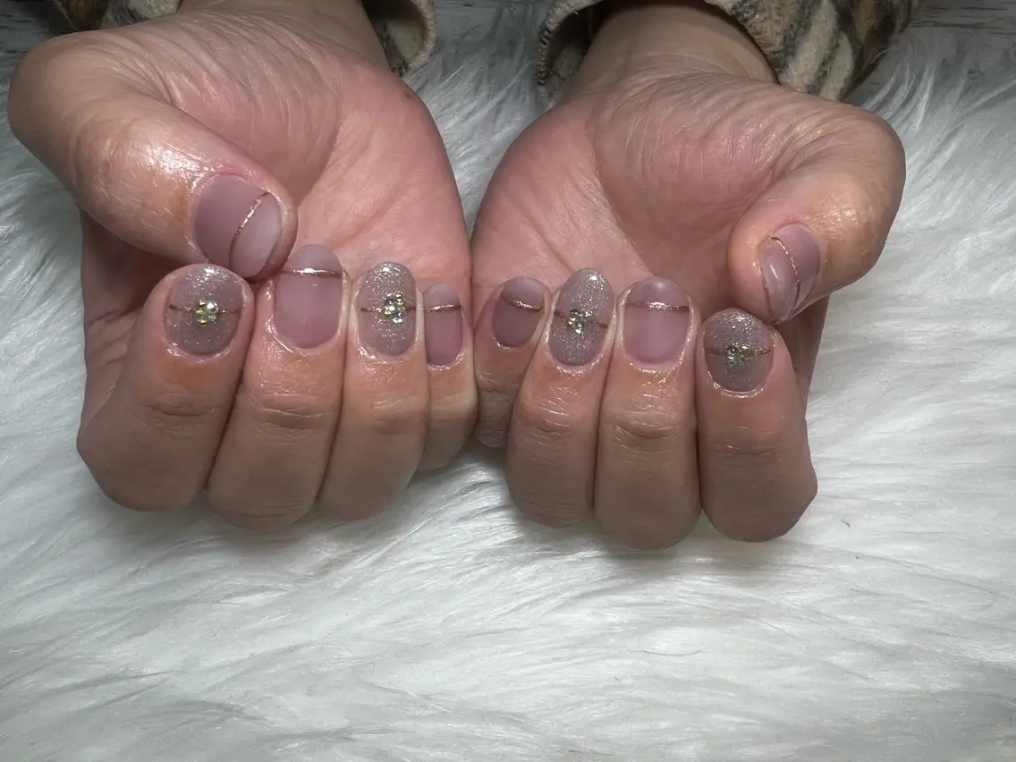 ネイル マットネイル オフィスネイル Mimi Nailのネイルデザイン