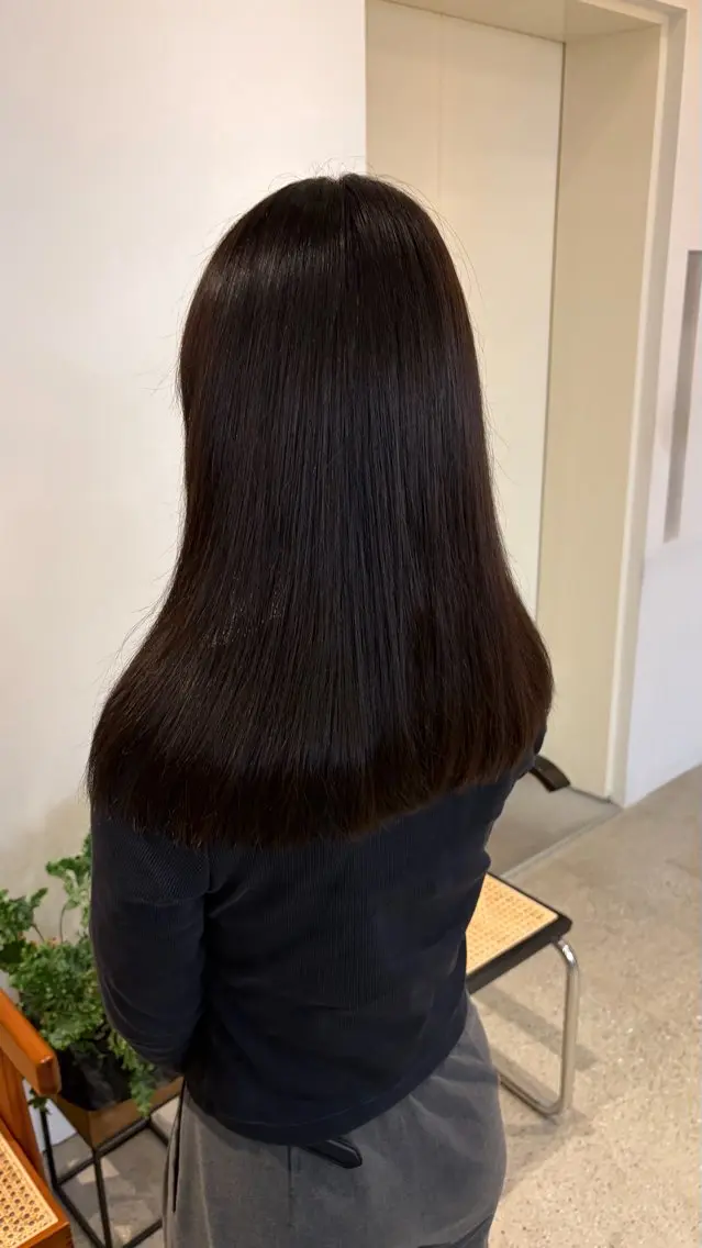 セミロング カラー anna 🫧のヘアスタイル