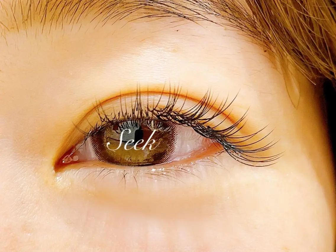 マツエク・マツパ Cカール 目尻長め セーブル Seek lash&browのエステ・リラクイメージ