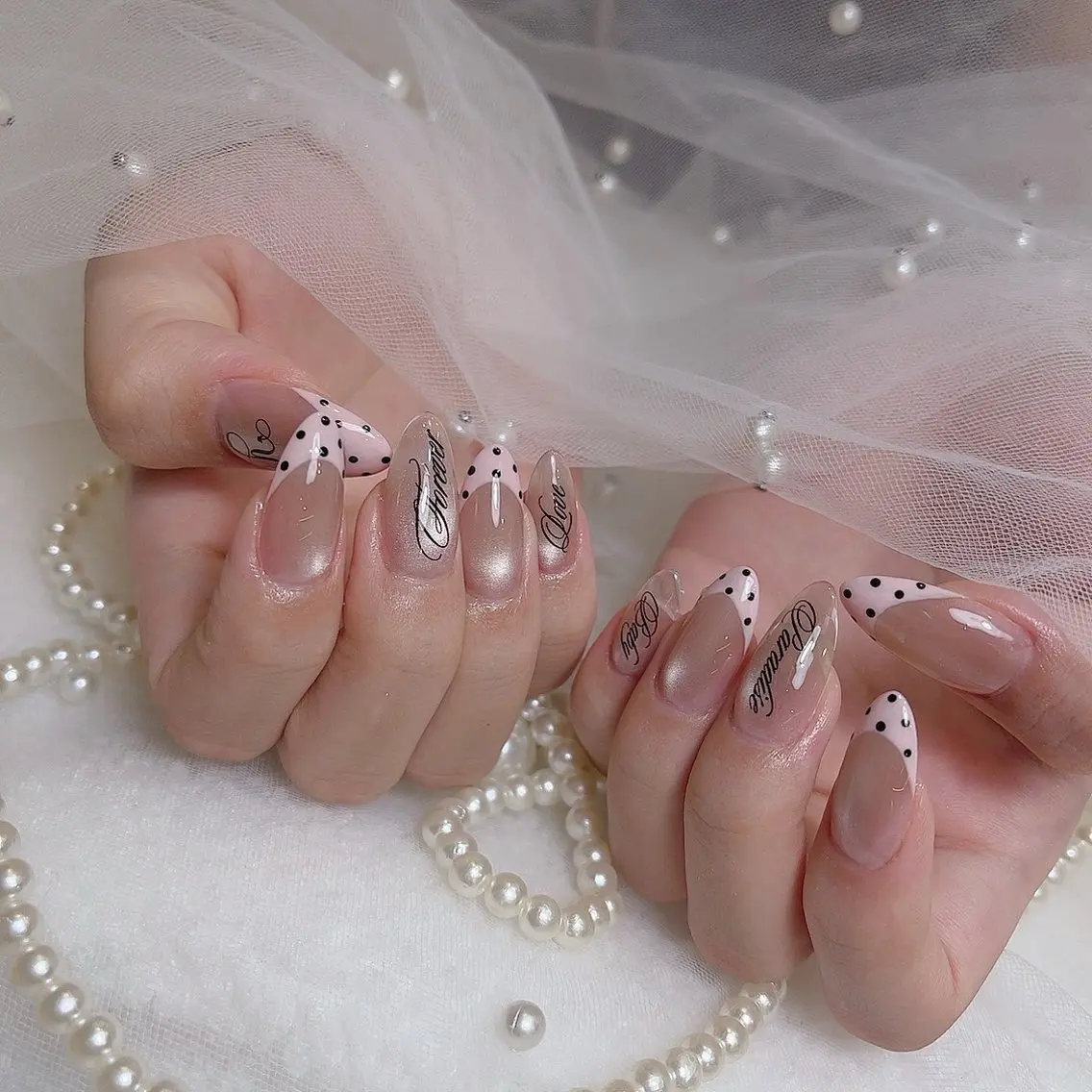 ネイル アートネイル ドット フレンチネイル ガーリー 韓国ネイル Sora NAILのネイルデザイン