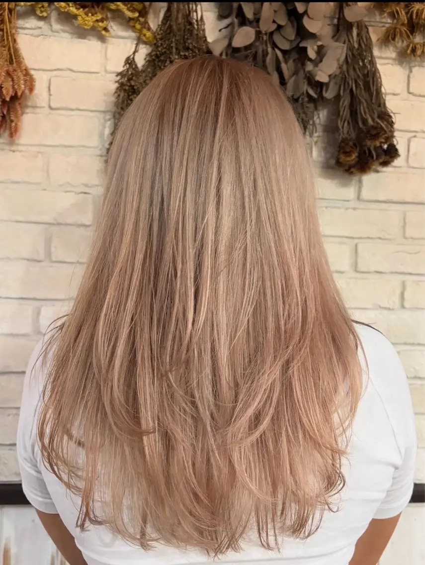 ロング カラー ベージュカラー ミルクティーベージュ 🩵ᩚ はな🩵ᩚのヘアスタイル