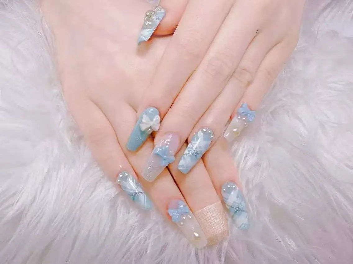 ネイル ハンドネイル ハンドケア 🌸Soluna 🌸のネイルデザイン