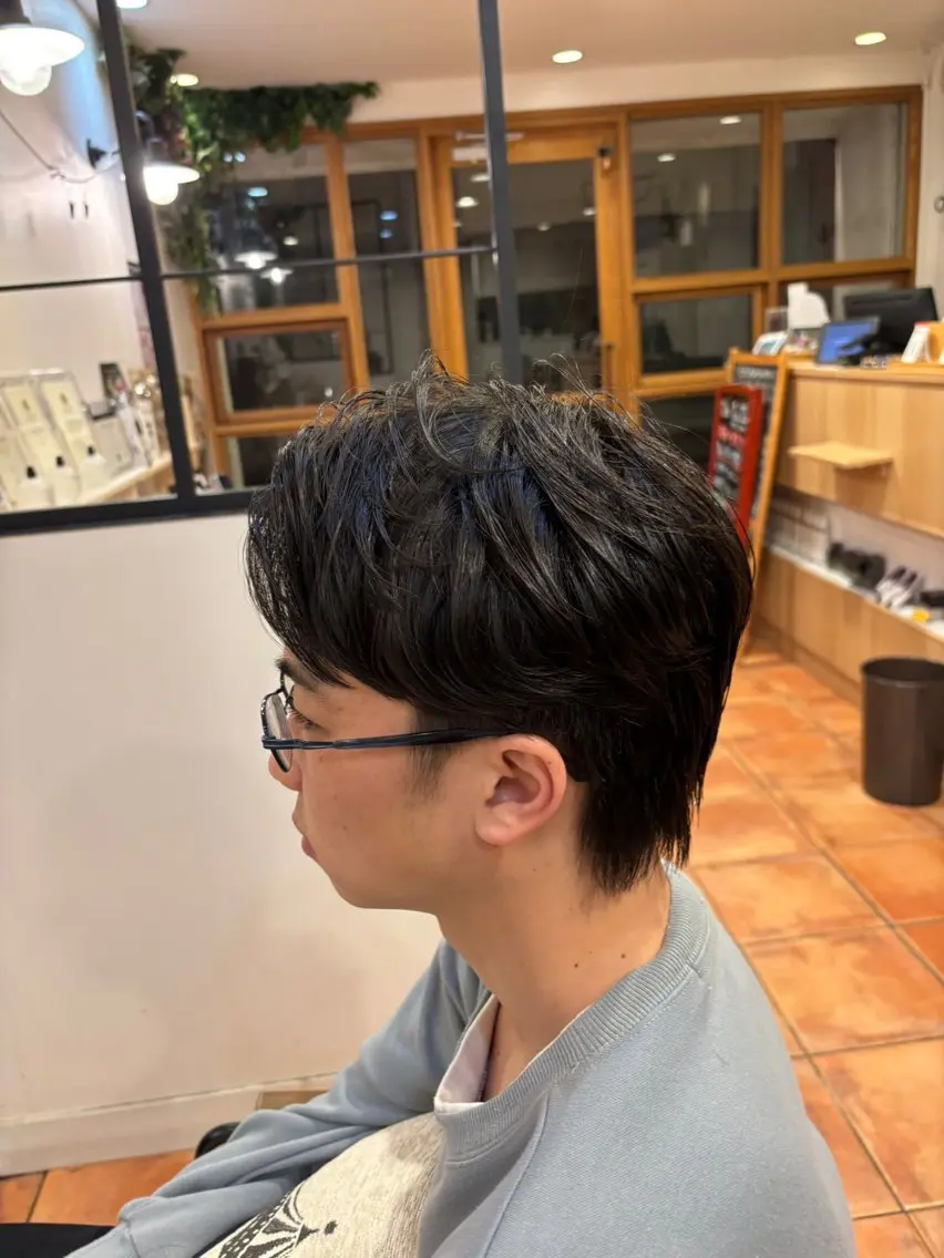 カット（メンズカット）※毛量調節だけなどはお断りさせていただきます　　　※19:00​〜​限定の写真