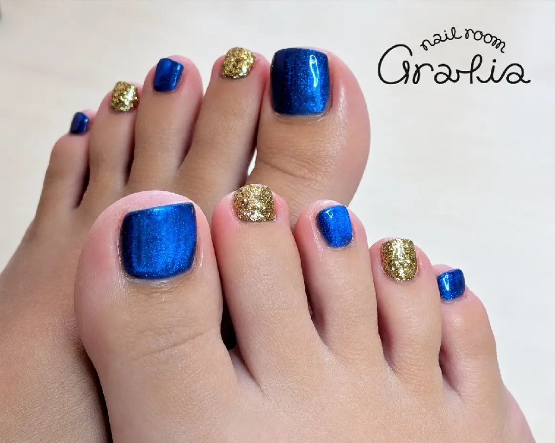 ネイル フットネイル ジェルネイル nail room gratia のネイルデザイン