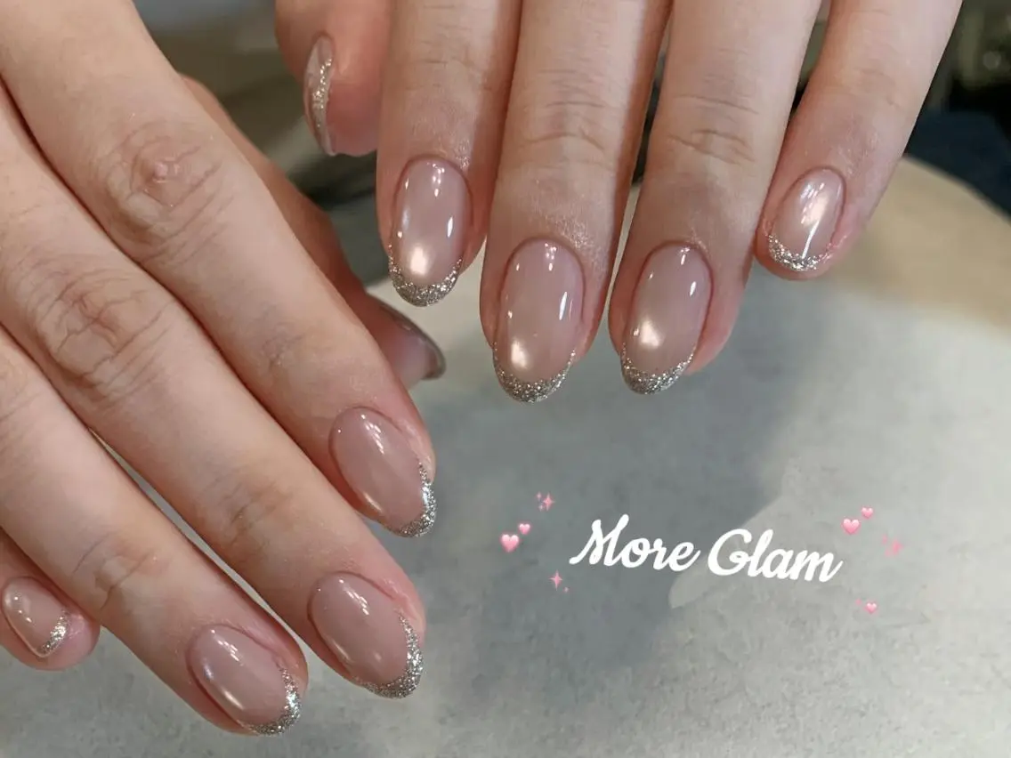 ネイル 長さ出し フットネイル フレンチネイル ジェルネイル ガラスフレンチ MoreGlam Nailsのネイルデザイン