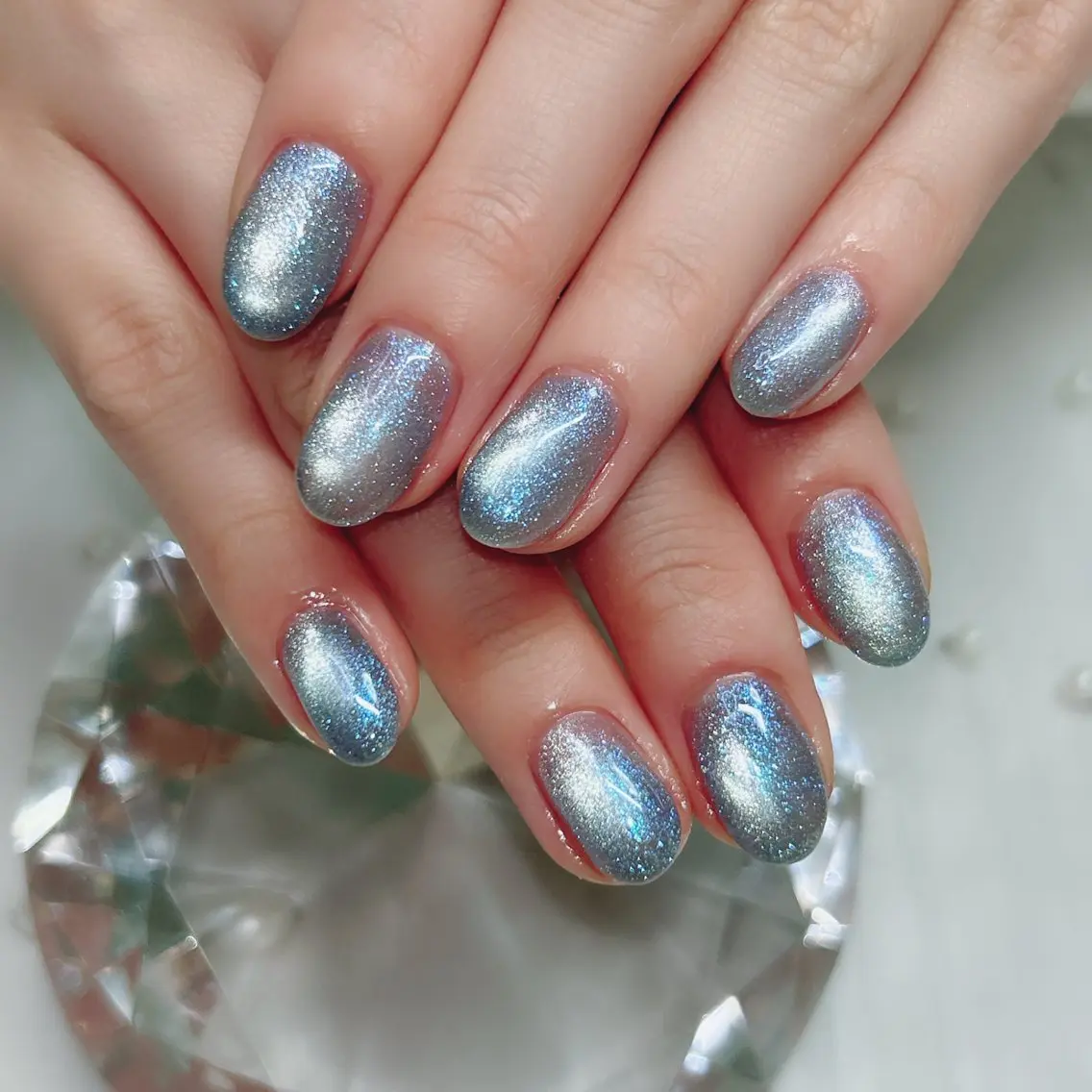ネイル オーロラネイル ミラーネイル オフィスネイル ワンカラーネイル シンプルネイル ハンドネイル Cute Tips nailのネイルデザイン