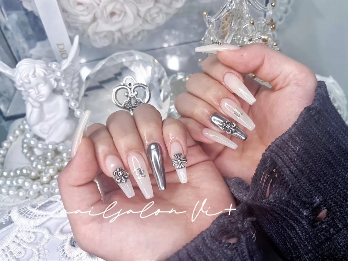 ネイル ハンドネイル ✨Nailsalon Vi+✨のネイルデザイン
