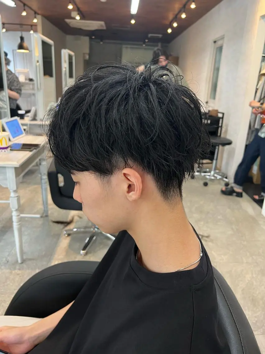 期間限定クーポン［平日、新規限定］男磨きコース‼️ 身だしなみメンズカット（カット、眉カット）の写真