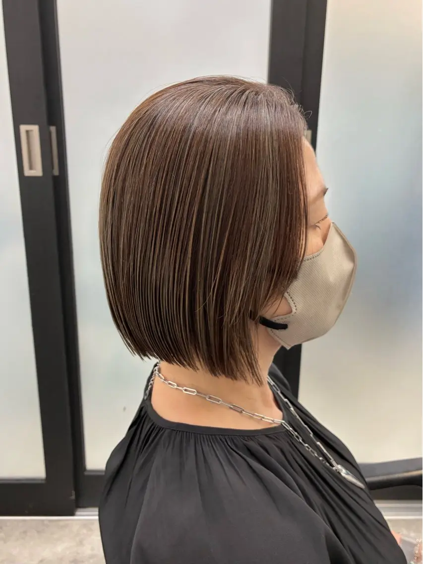 ショート カラー ハイライトカラー ボブ ハイライト カット ヘアカラー 池袋 半個室 大人女性ヘアのヘアスタイル
