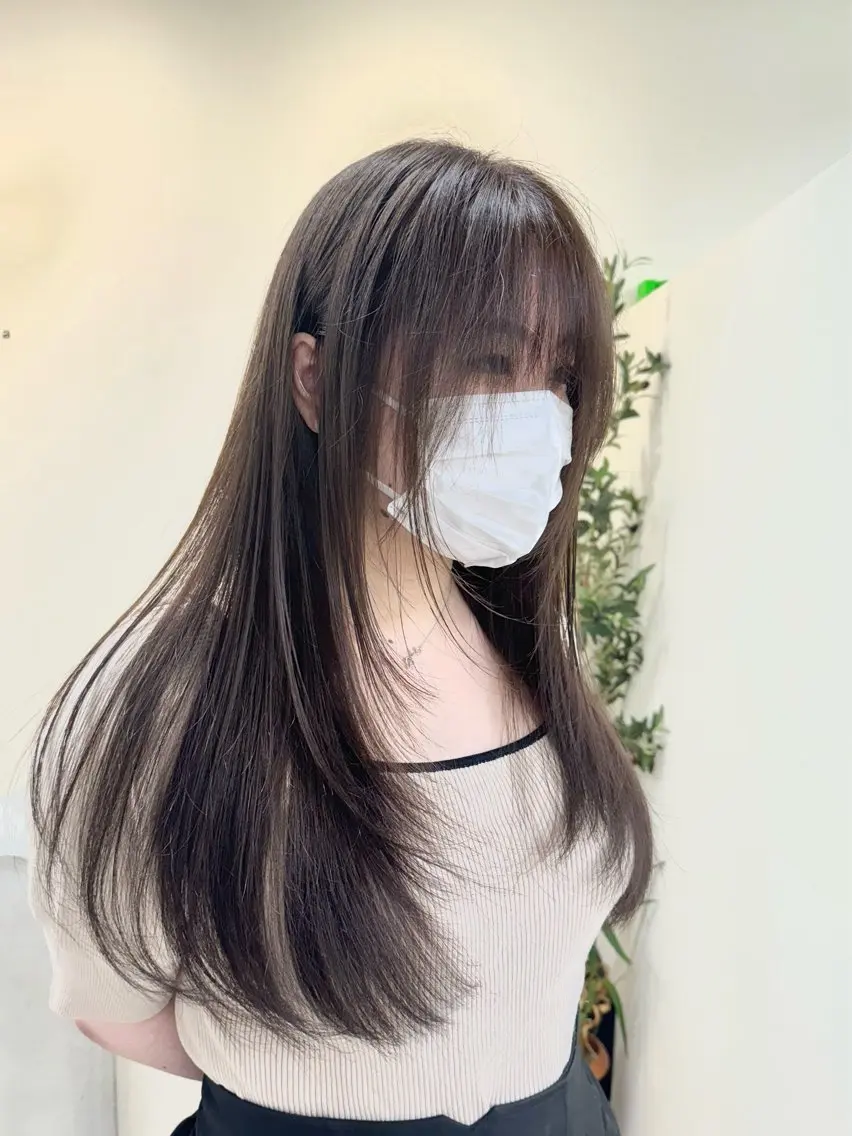 ロング カット ヘアカラー トリートメント レイヤー×縮毛矯正 深見 拓のヘアスタイル
