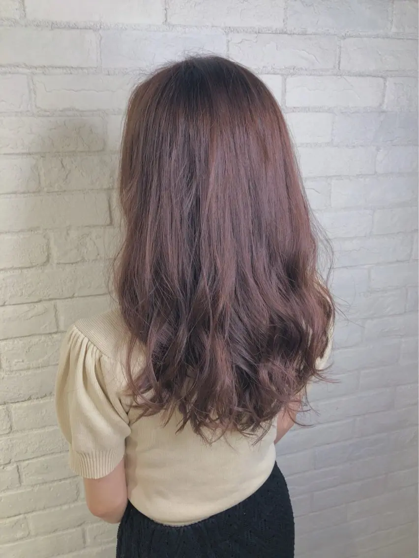 セミロング カラー deseo 透明色艶カラーツバサのヘアスタイル