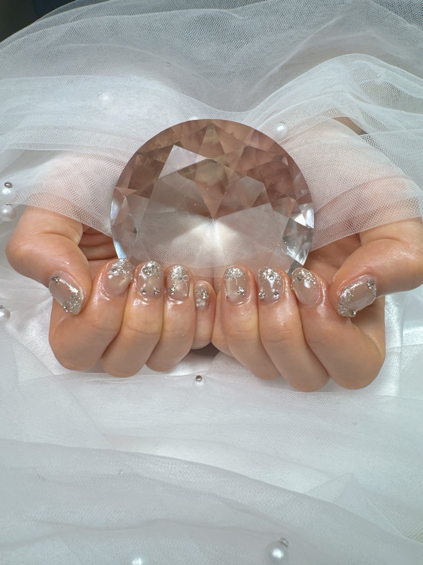 ネイル アートネイル チークネイル フレンチネイル ジェルネイル ガラスフレンチ ハンドネイル Queeens nailのネイルデザイン