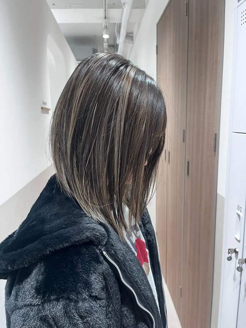 ✂️似合わせカット+ハイライト+カラー+手触り柔らかカシミヤトリートメントの写真