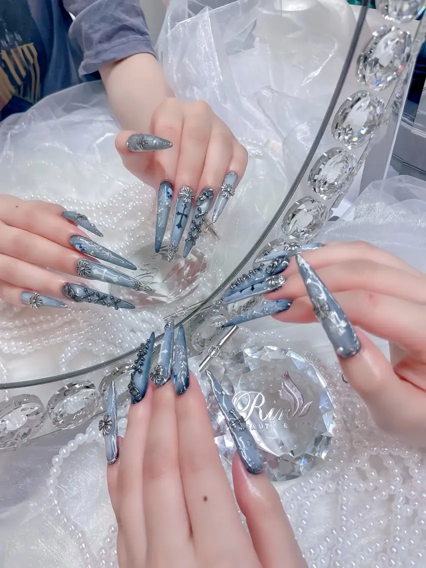ネイル クリアネイル ドット フットネイル ジェルネイル グリーン ハンドネイル Rin Nail 新大久保店のネイルデザイン