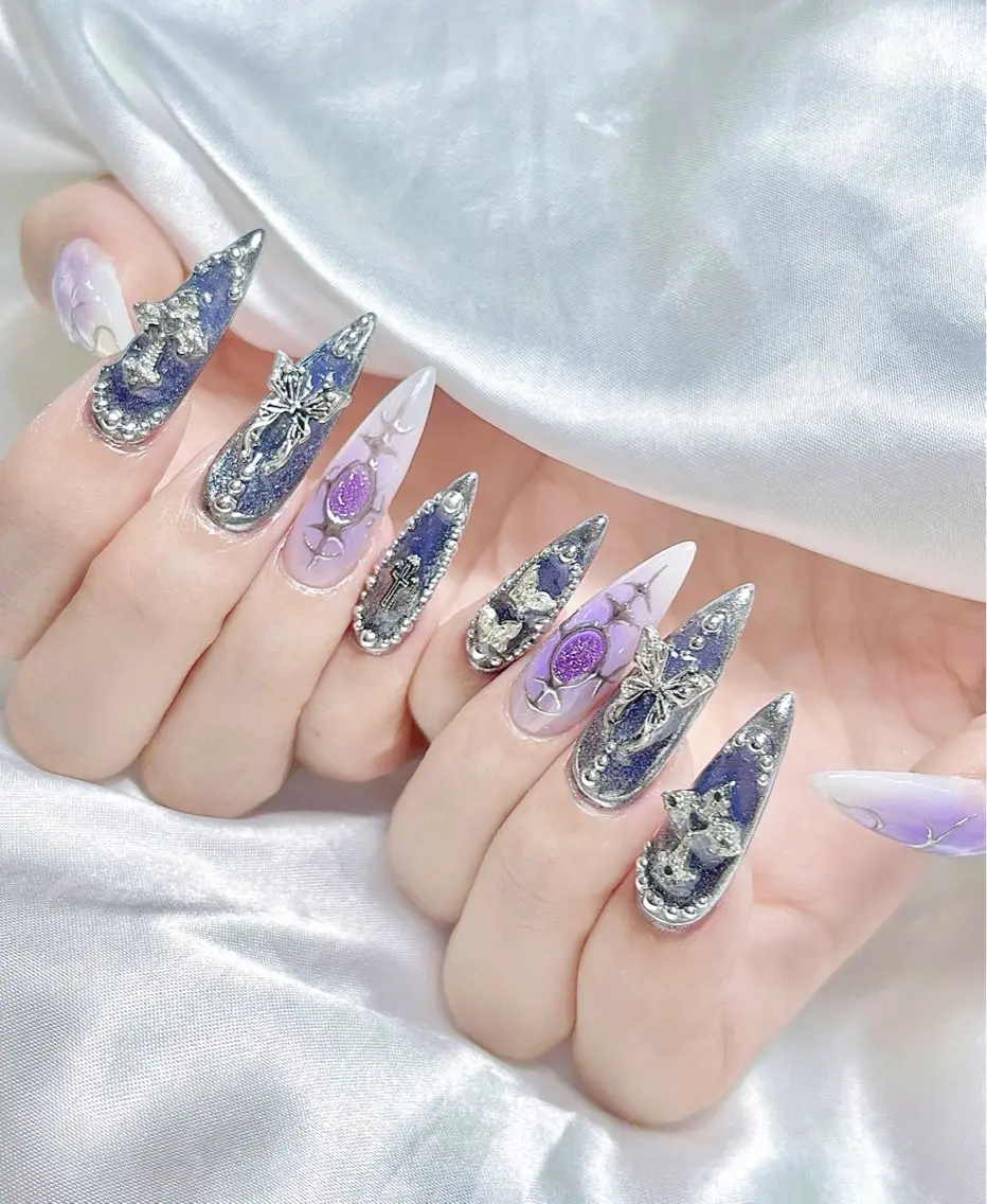 ネイル LEELA NAIL STUDIOのネイルデザイン