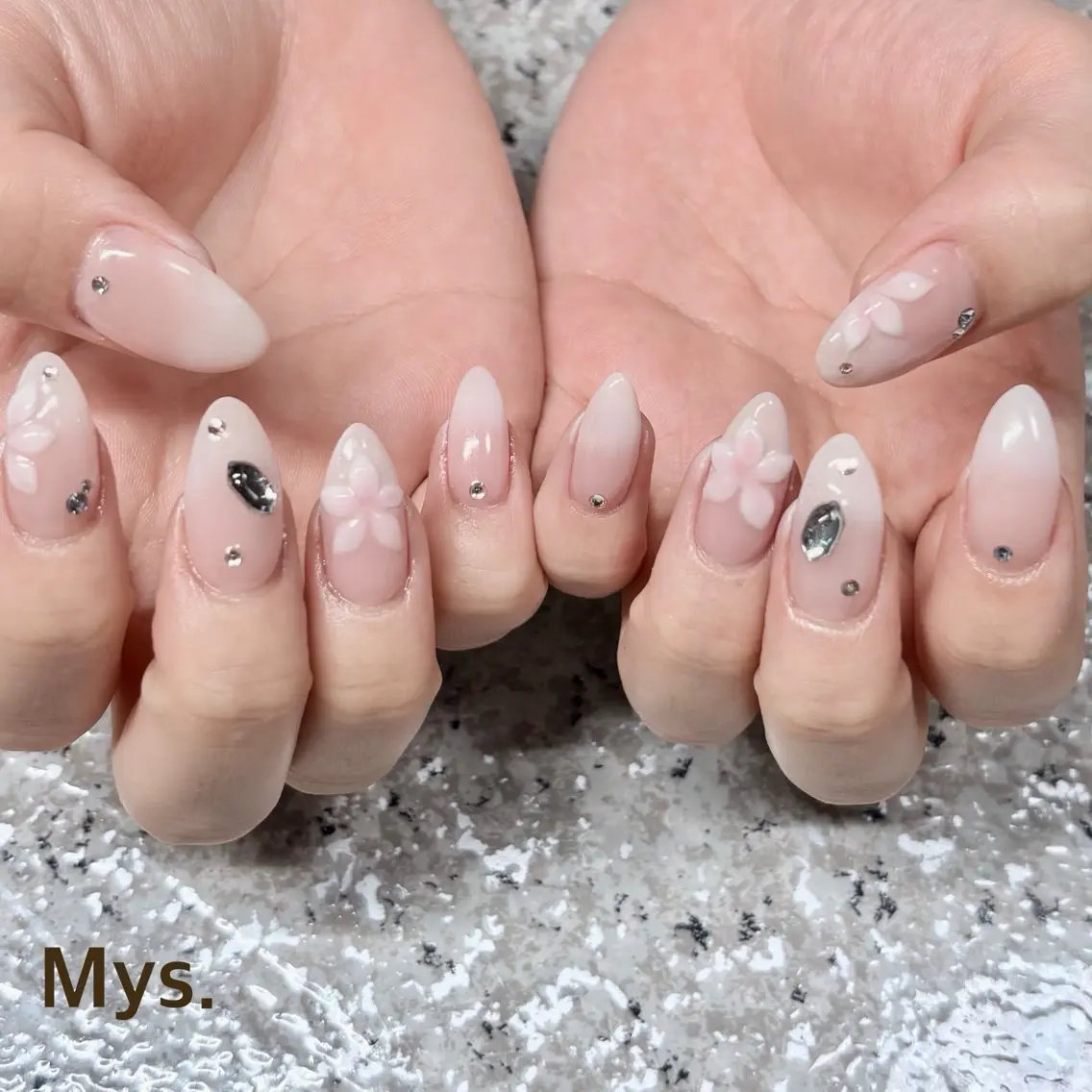 ネイル ハンドネイル Mys. 三上紗紀のネイルデザイン