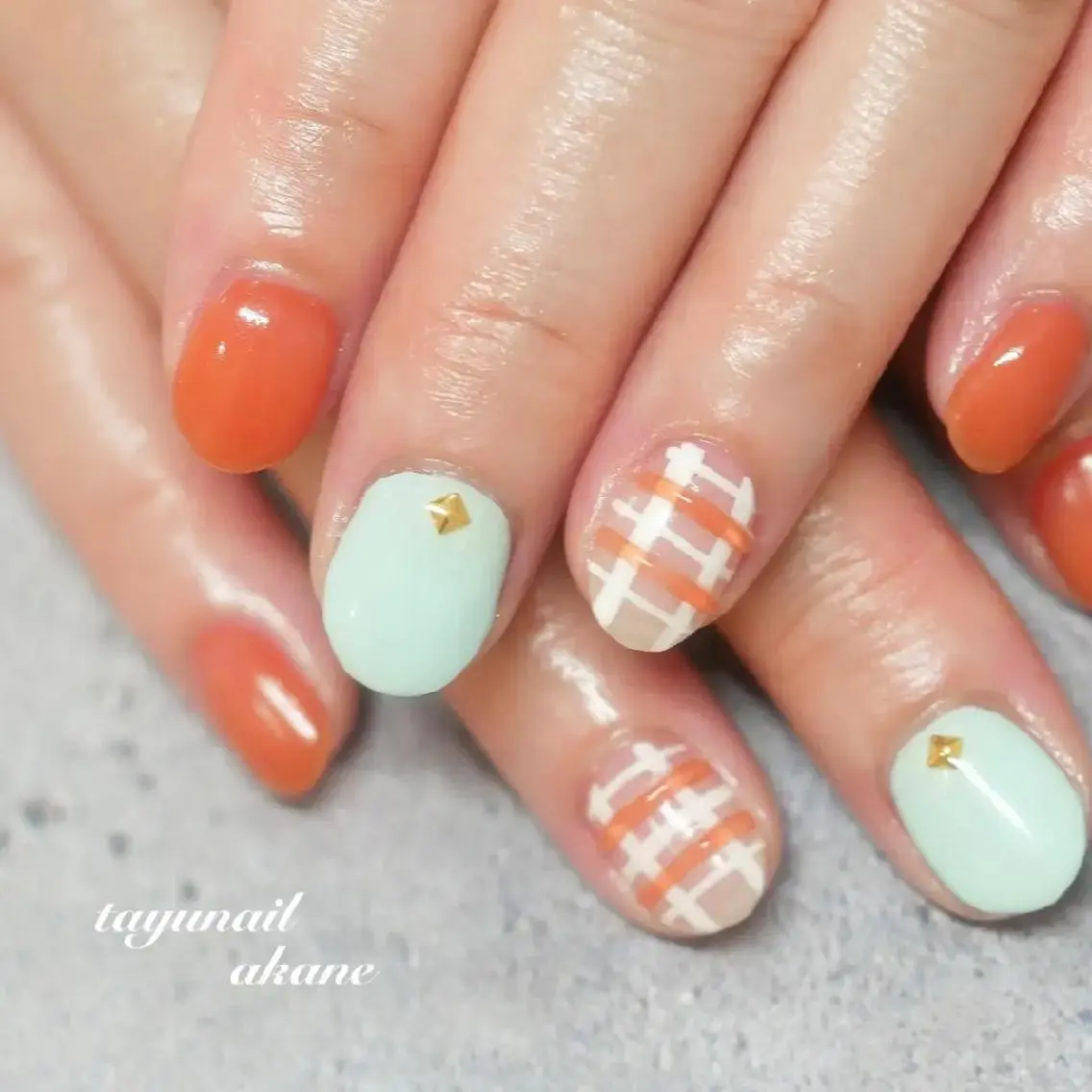 ネイル ブルー ジェルネイル オレンジ パラジェル 夏ネイル ネイルサロン 【たゆnail】のネイルデザイン