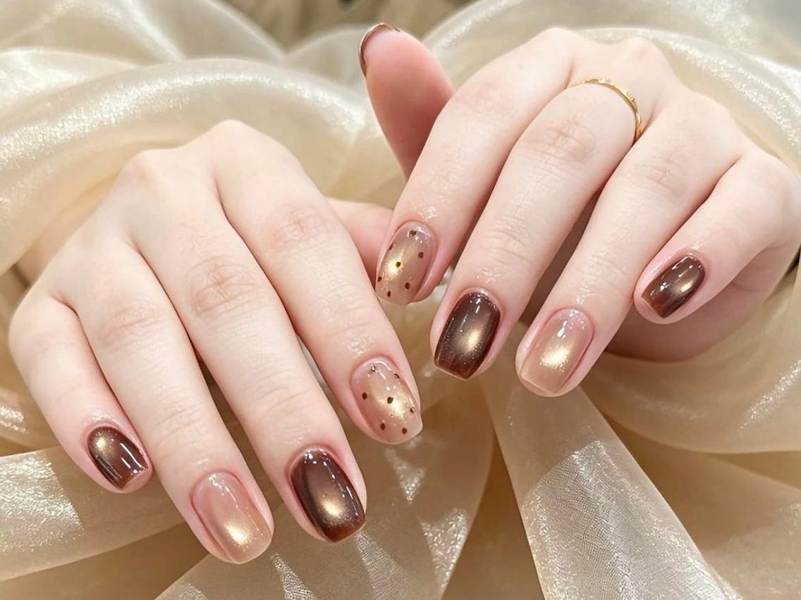ネイル べっ甲ネイル ボルドー ブラウン チークネイル 長さ出し ハンドネイル ハンドケア NEW NAIL池袋 韓国・ワンホンネイルのネイルデザイン