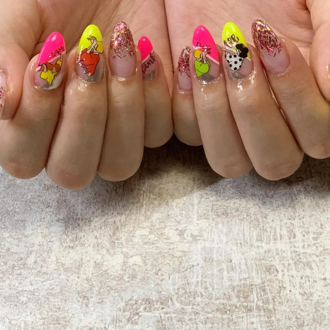 ネイル S. JEWELのネイルデザイン