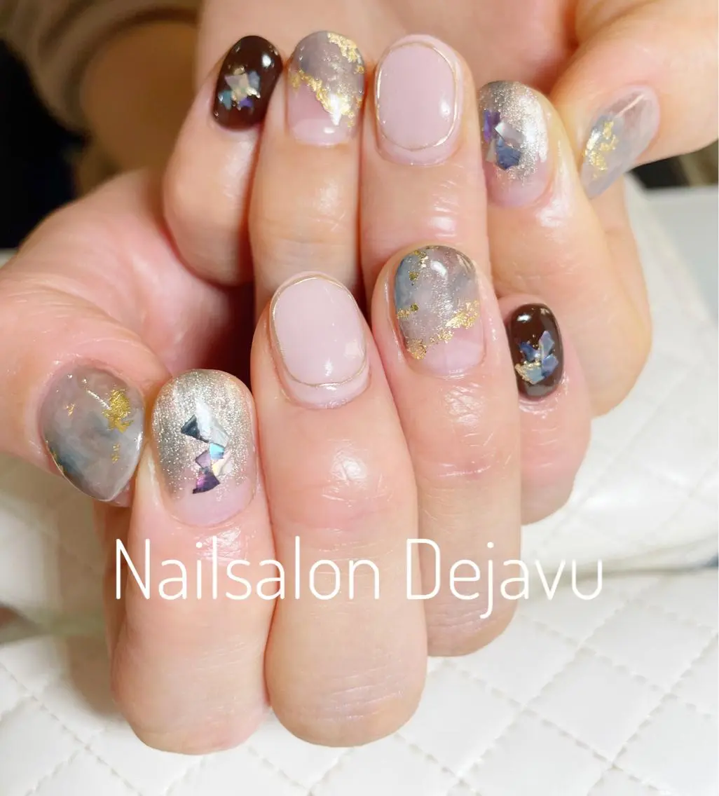 ネイル アートネイル ニュアンスネイル ハンドネイル Nail salon Dejavu 🌿のネイルデザイン