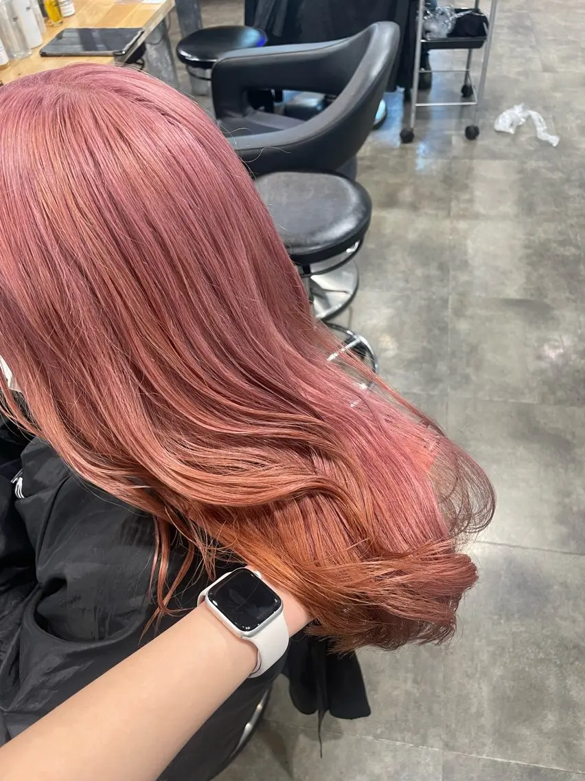 ロング ヘアカラー ハイトーン 横浜💞ミオのヘアスタイル