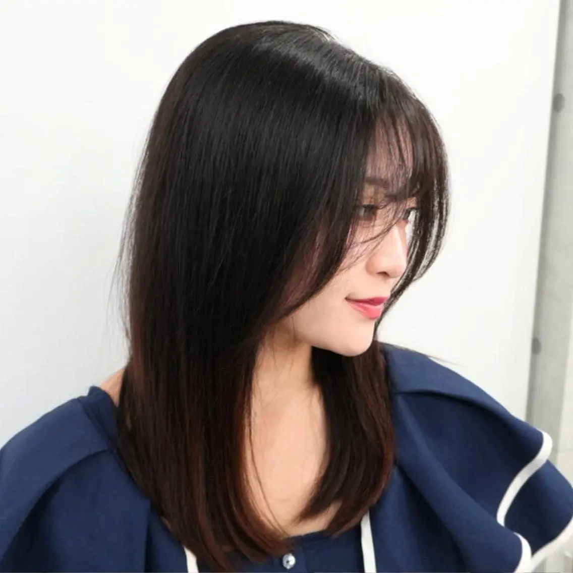 セミロング カラー 黒髪 似合わせカット 小顔カット トリートメント カット ヘアカラー ❇️安達 優心❇️ レイヤー/艶髪特化のヘアスタイル