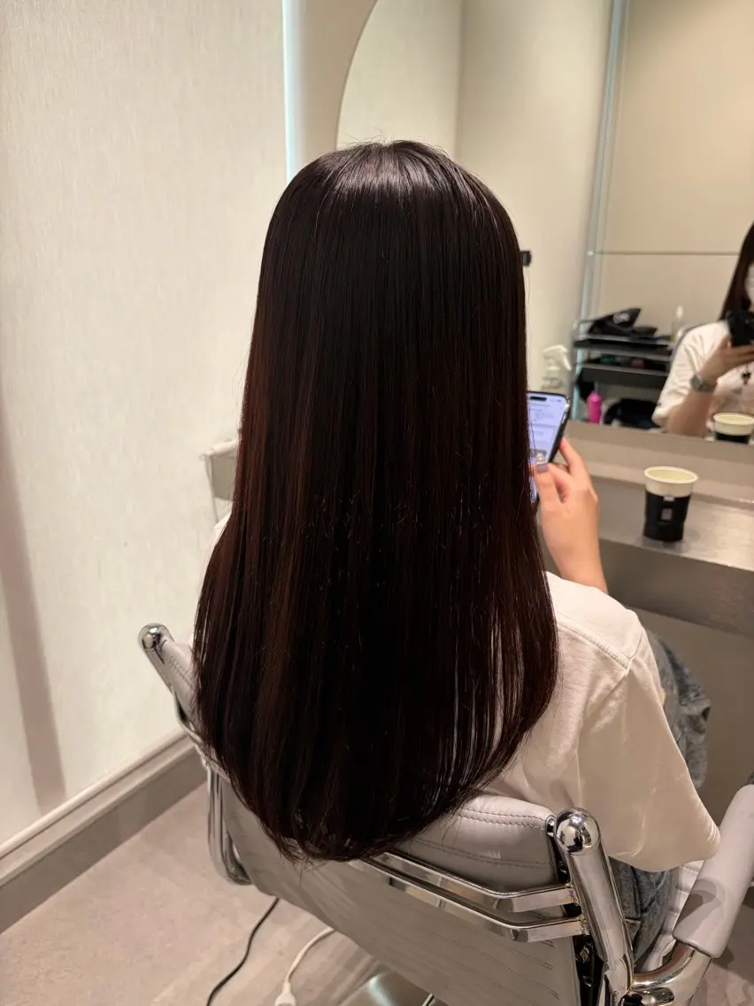 ロング カット 縮毛矯正 縮毛矯正WATARU 髪質改善　レイヤーのヘアスタイル
