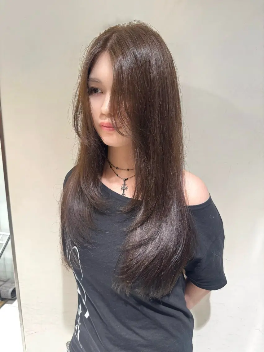 ロング ヘアカラー rio韓国レイヤー ♡美髪縮毛トレンドのヘアスタイル