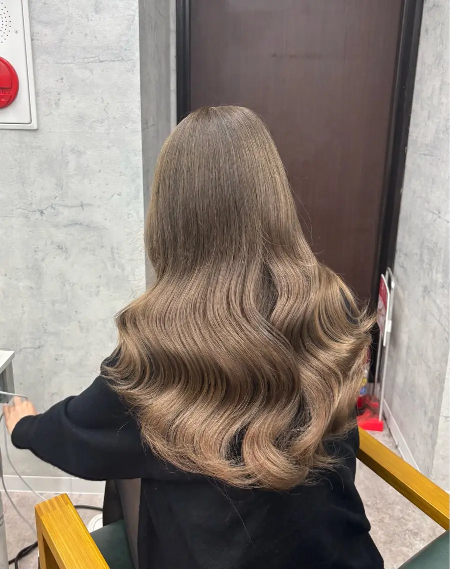 ロング maino /似合わせカラー🎀のヘアスタイル