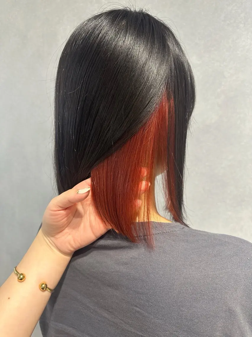 ショート カラー ブリーチ カット ヘアカラー 唐澤 千尋のヘアスタイル