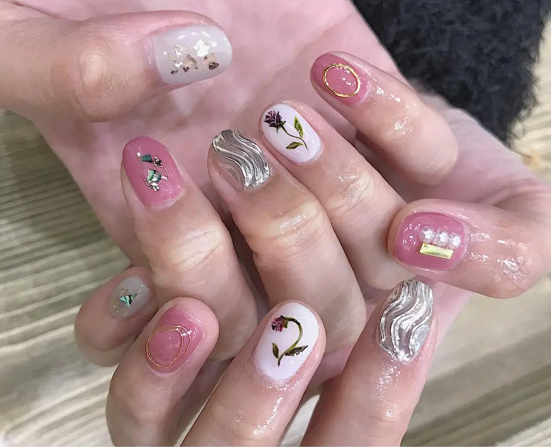 ネイル nailartist lisaのネイルデザイン