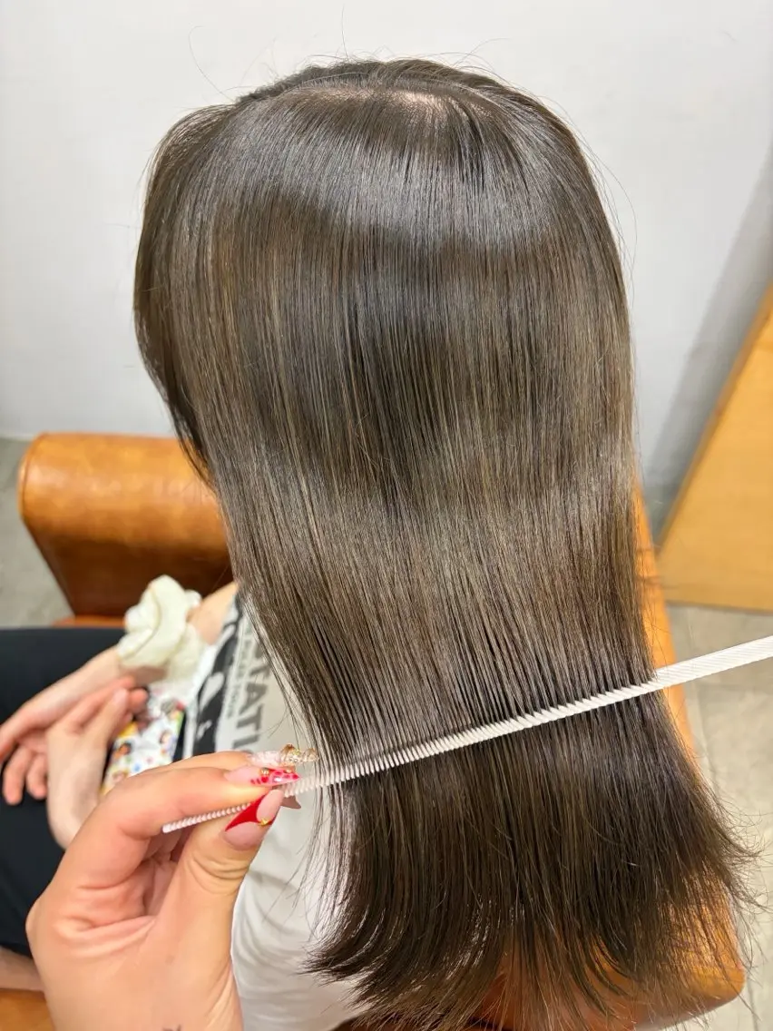 ミディアム Risa 💛のヘアスタイル