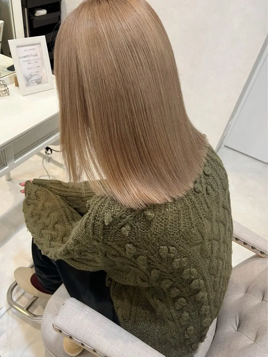 カラー 鴨井 凛仁のヘアスタイル