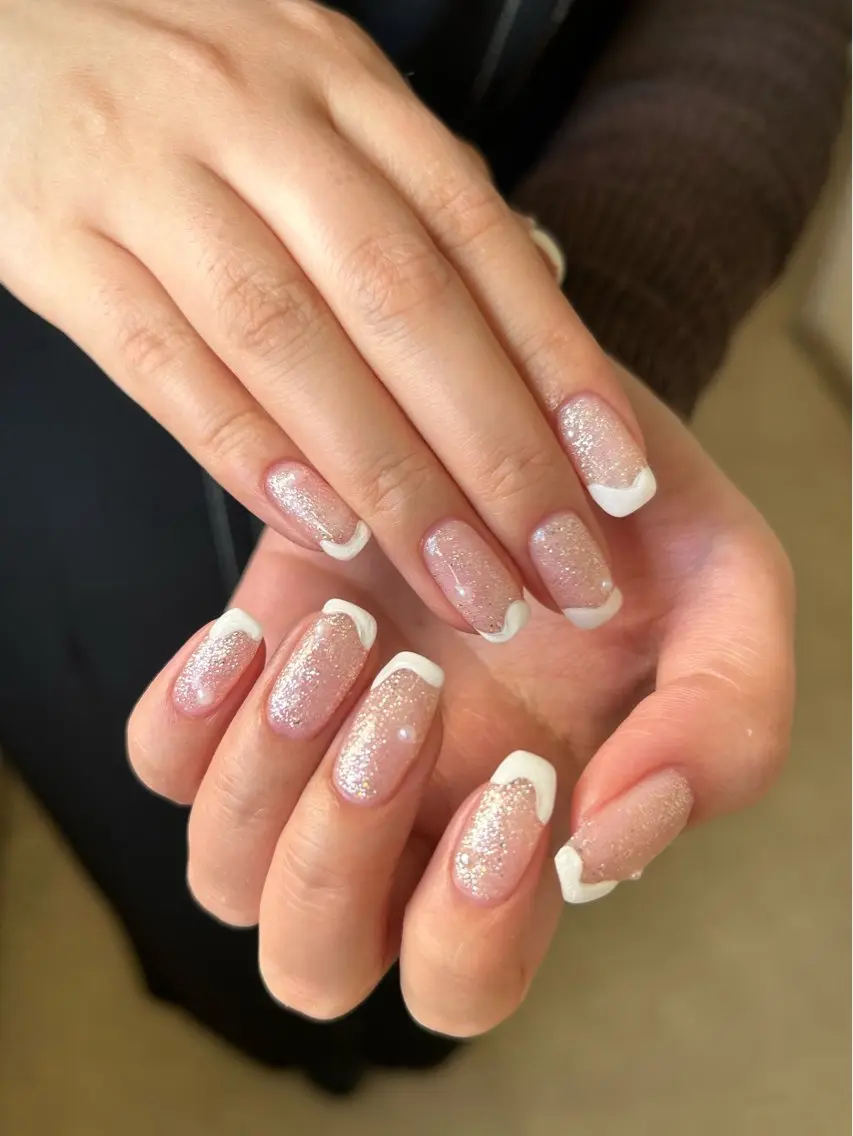 ネイル 持ち込み ハンドネイル MONICA_ HANEのネイルデザイン
