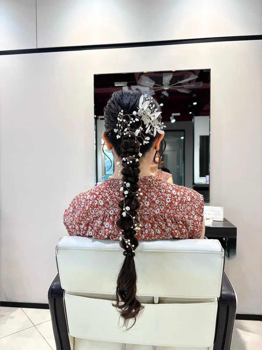 ロング ヘアアレンジ 誰もが憧れる艶髪✨ /アレンジヘア🎀のヘアスタイル