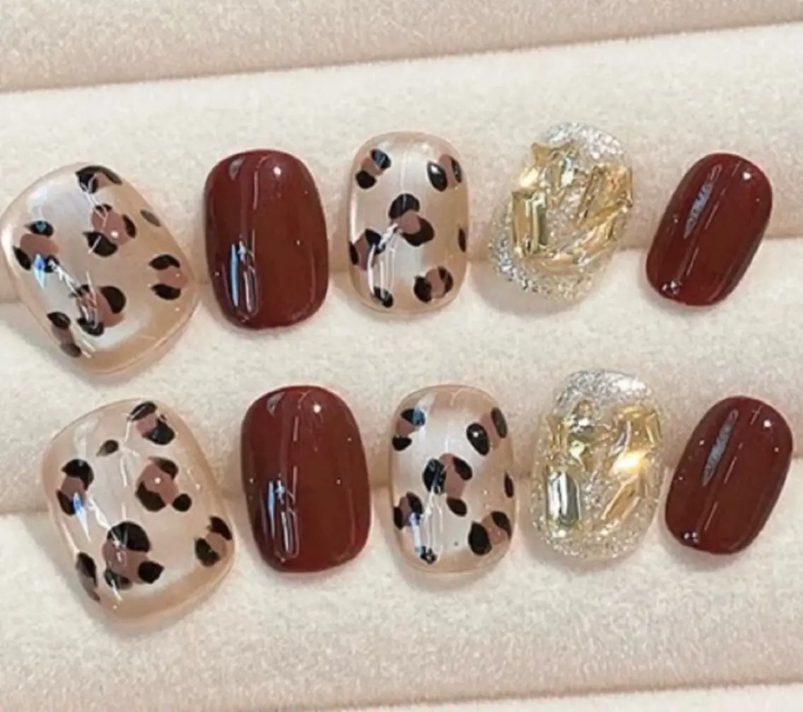 ネイル ハンドネイル H3 Nail Tsuki🦋💙のネイルデザイン