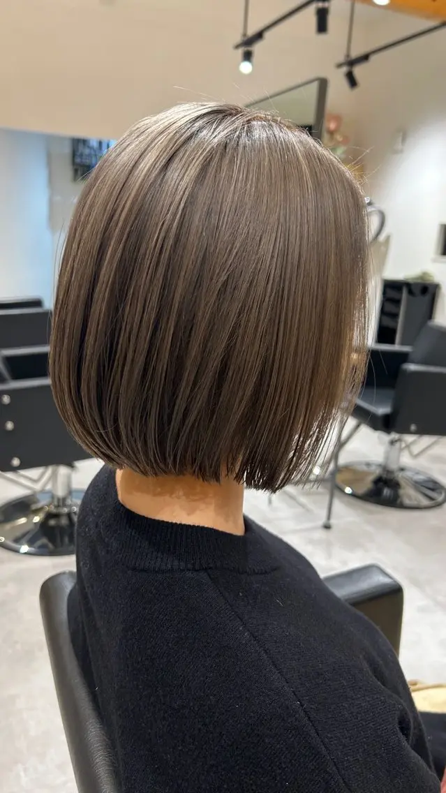 ショート カラー ヘアカラー HANA by RIZのヘアスタイル