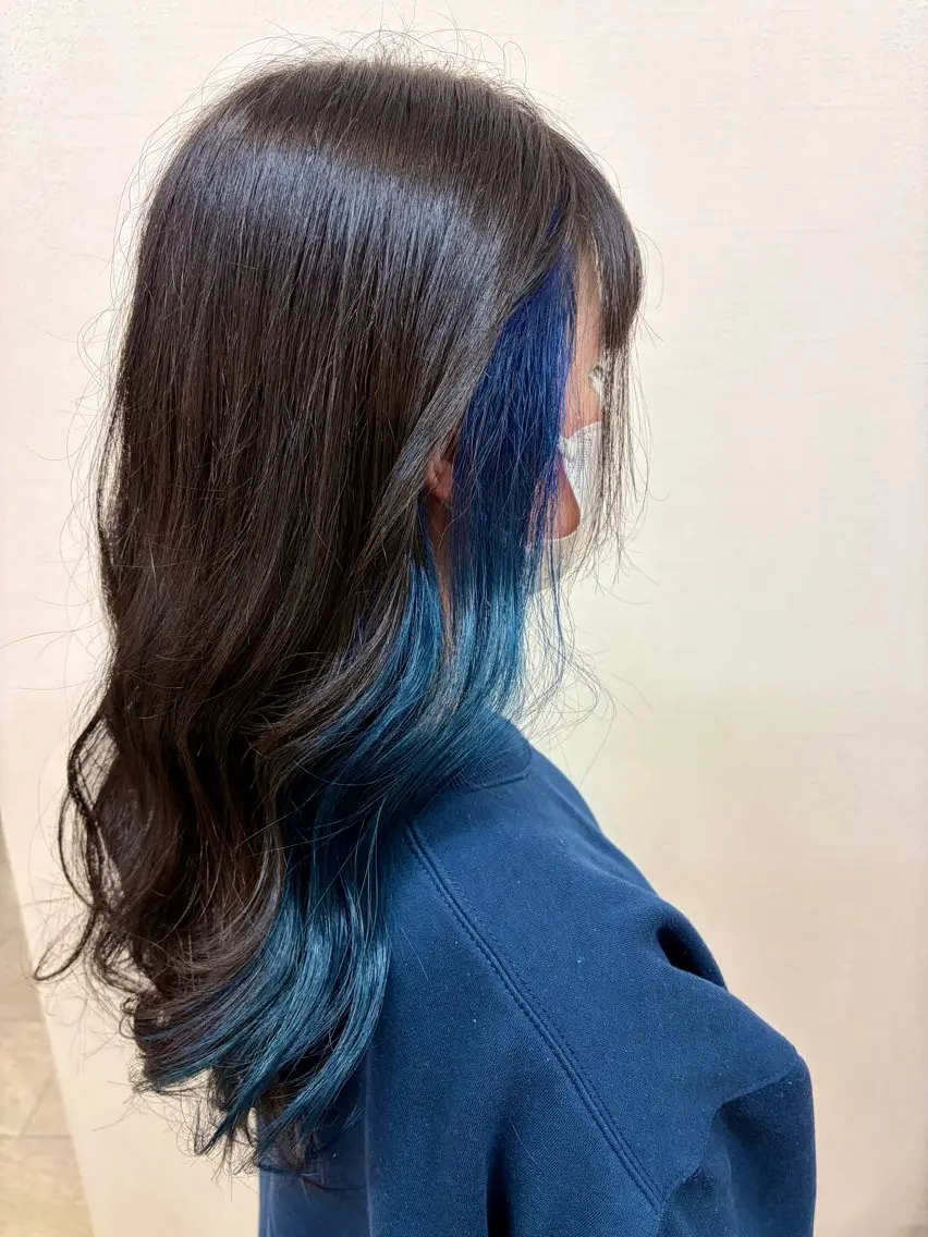 カラー アクアカラー ブルーカラー ヘアカラー 杉森 蘭琉のネイルデザイン