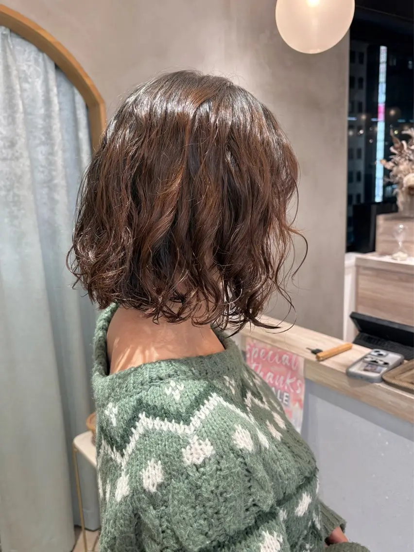 ミディアム パーマ カット パーマ オリーブベージュ/ボ ブ縮毛矯正たまき🧡のヘアスタイル