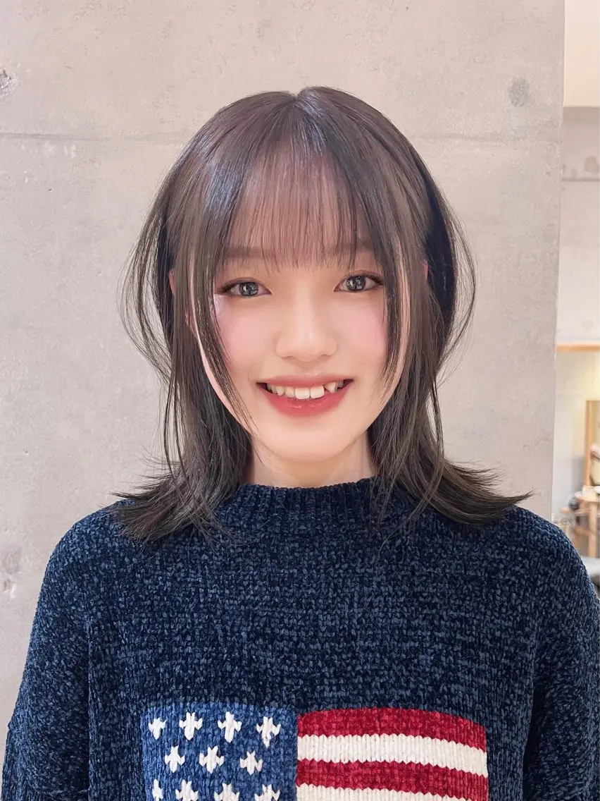 ミディアム カラー 小顔ショート🌿 Say.石川葵のヘアスタイル