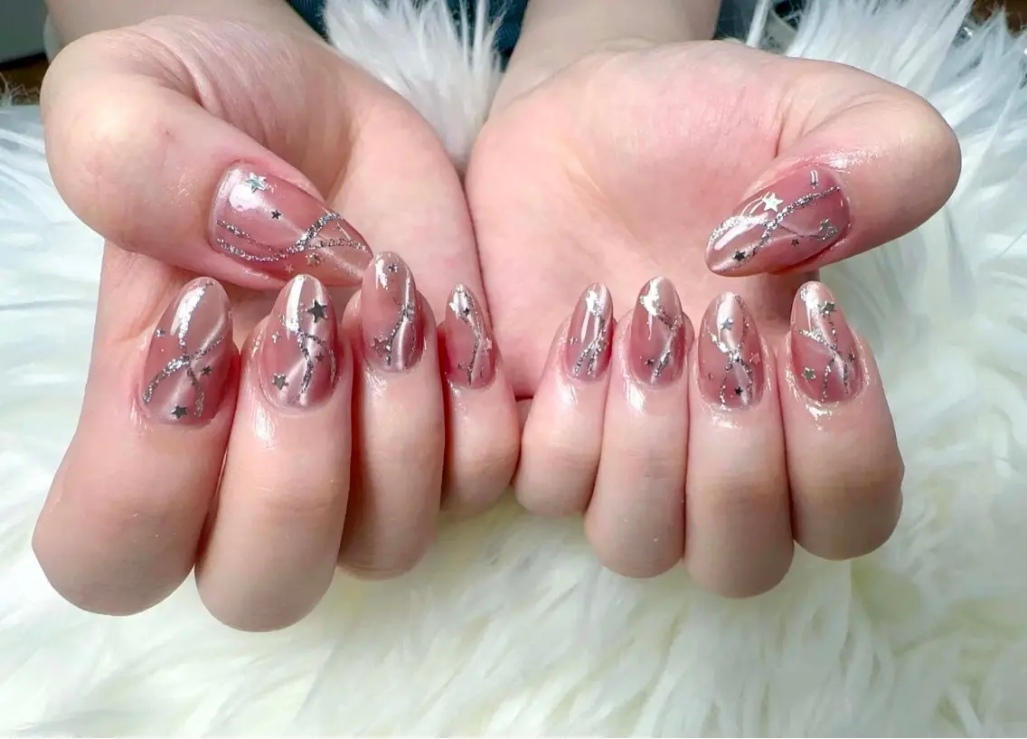 ネイル 水色 マグネットネイル ニュアンスネイル オフィスネイル ワンカラーネイル ハンドネイル Squen Nail shinjukuのネイルデザイン