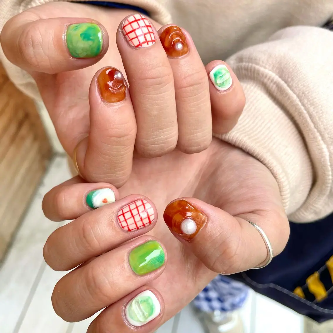 ネイル ハンドネイル 新井 ひなののネイルデザイン