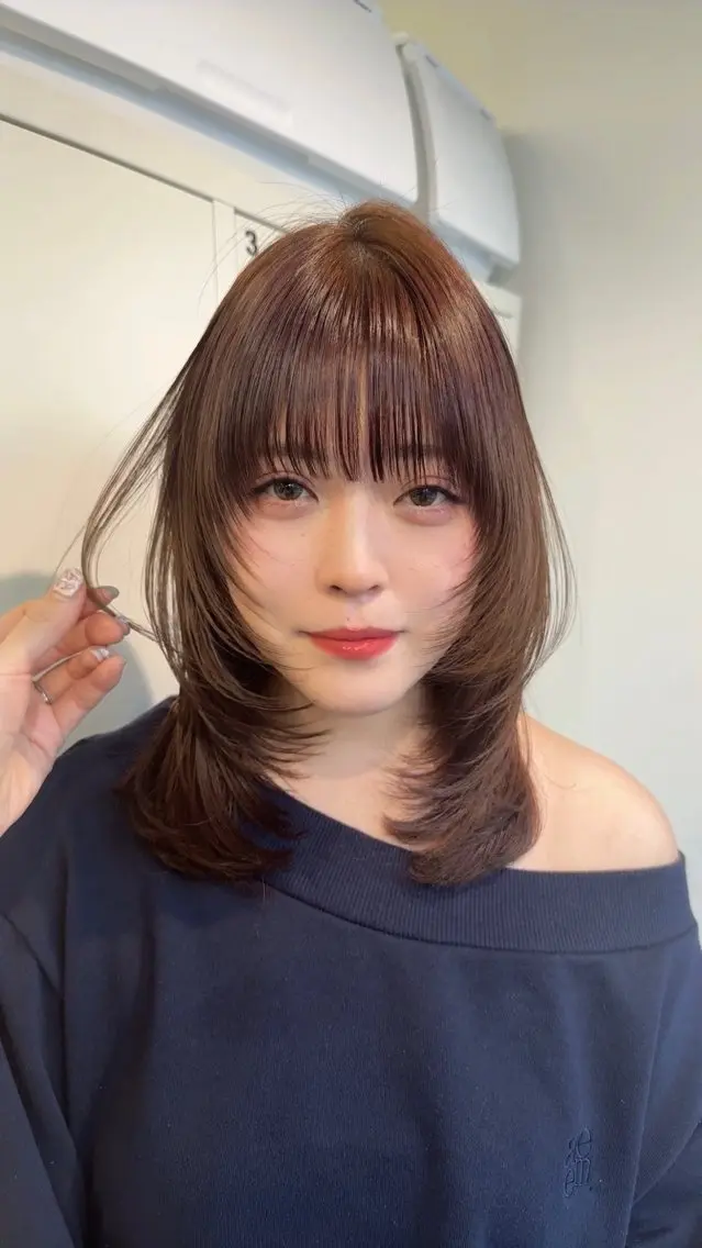 ミディアム カラー 顔まわりレイヤー レイヤーカット Miku🪄💫 フェイスレイヤーのヘアスタイル