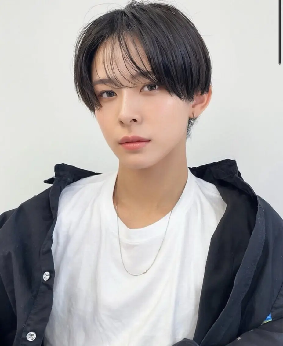 ショート メンズ 杉浦 奈那美のヘアスタイル