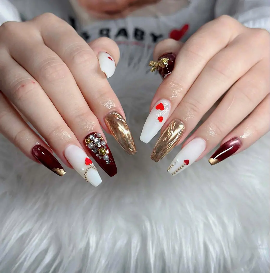 ネイル オーロラネイル フレンチネイル ジェルネイル ハロウィン キラキラネイル ハンドネイル H.baby Nail Salonのネイルデザイン